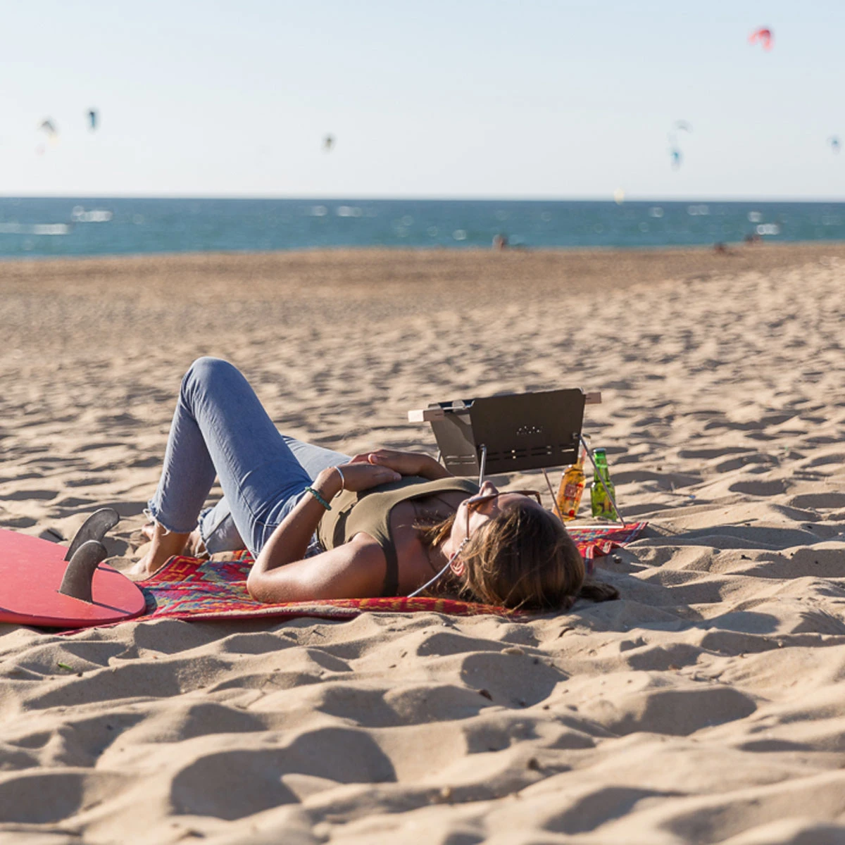 Knister Grill Small – Tragbarer Holzkohlegrill 11 Knister Grill Small – Tragbarer Holzkohlegrill – Bild 11