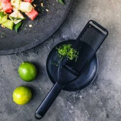 Microplane Black Sheep Reibe Fein -Santos Verkäufe microplane black sheep reibe fein a164849dd985645b29c44a1c2bf7788a