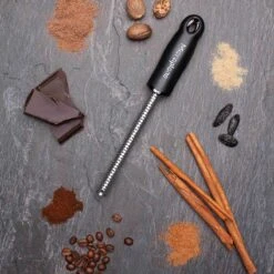 Microplane Premium Gewürzreibe Schwarz 9 Microplane Premium Gewürzreibe Schwarz -Santos Verkäufe microplane premium gewuerzreibe schwarz 5cdf6ed4fff47c04dc67eb3058ae5f04