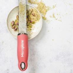 Microplane Premium Reibe / Zester, Lippenstift Pink -Santos Verkäufe microplane premium reibe zester lippenstift pink a373fc21ee7c4cc7abb12bb78131bb2a
