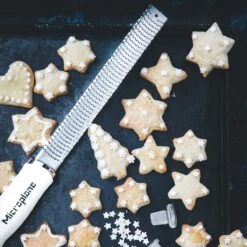 Microplane Premium Reibe / Zester, Weiß -Santos Verkäufe microplane premium reibe zester wei 72eb40604c8b7bf3e0d64a562c91ebb4