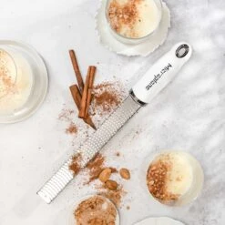 Microplane Premium Reibe / Zester, Weiß -Santos Verkäufe microplane premium reibe zester wei ddc2030e3988defbbc0dc82d162c9f44