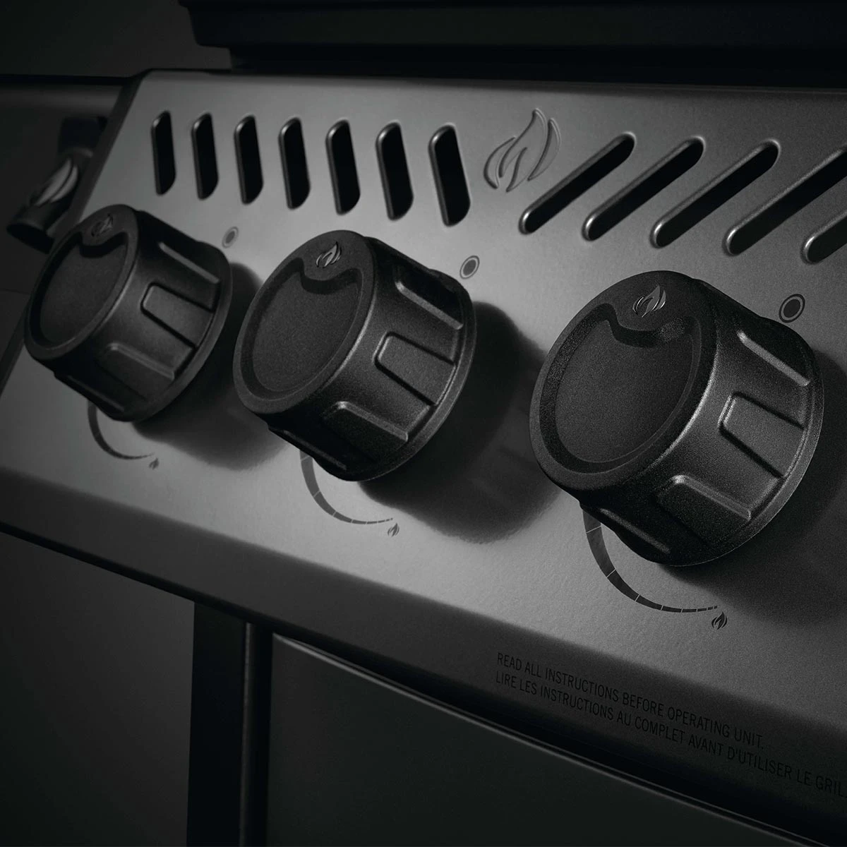 Napoleon Freestyle 365, 3 Hauptbrenner, Graphit 8 Napoleon Freestyle 365, 3 Hauptbrenner, Graphit – Bild 8