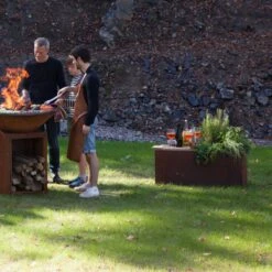 OFYR Herb Garden Bench Corten Sitzbank -Santos Verkäufe ofyr herb garden bench corten sitzbank 86a1fac7bcab9a44a688c993780ce188