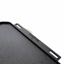 SANTOS Wende-Gussplatte Mit Holzuntersetzer Und Abnehmbaren Griffen 40 X 32 X 1,9 Cm -Santos Verkäufe s wende gussplatte mit holzuntersetzer und abnehmbaren griffen 40 cm x 32 25 cm x 1 9 cm 4e92d2f5e8816823d32a30d1e50c766d