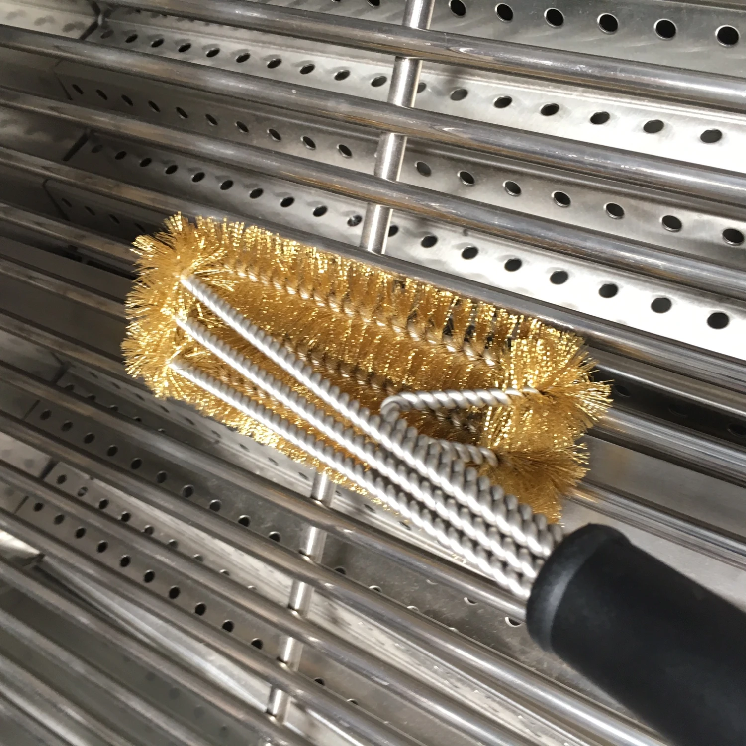 SANTOS 3-Kopf Grillbürste Messing 45 Cm 1 SANTOS 3-Kopf Grillbürste Messing 45 Cm